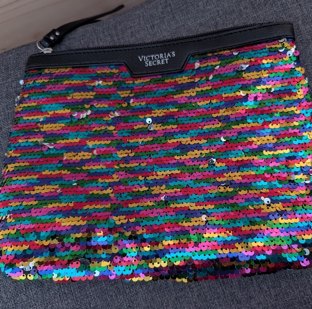 Victoria's Secret Shimmering Big Black Tote With Tassle.With Smaller Sequin Bag - Picture 2 of 5